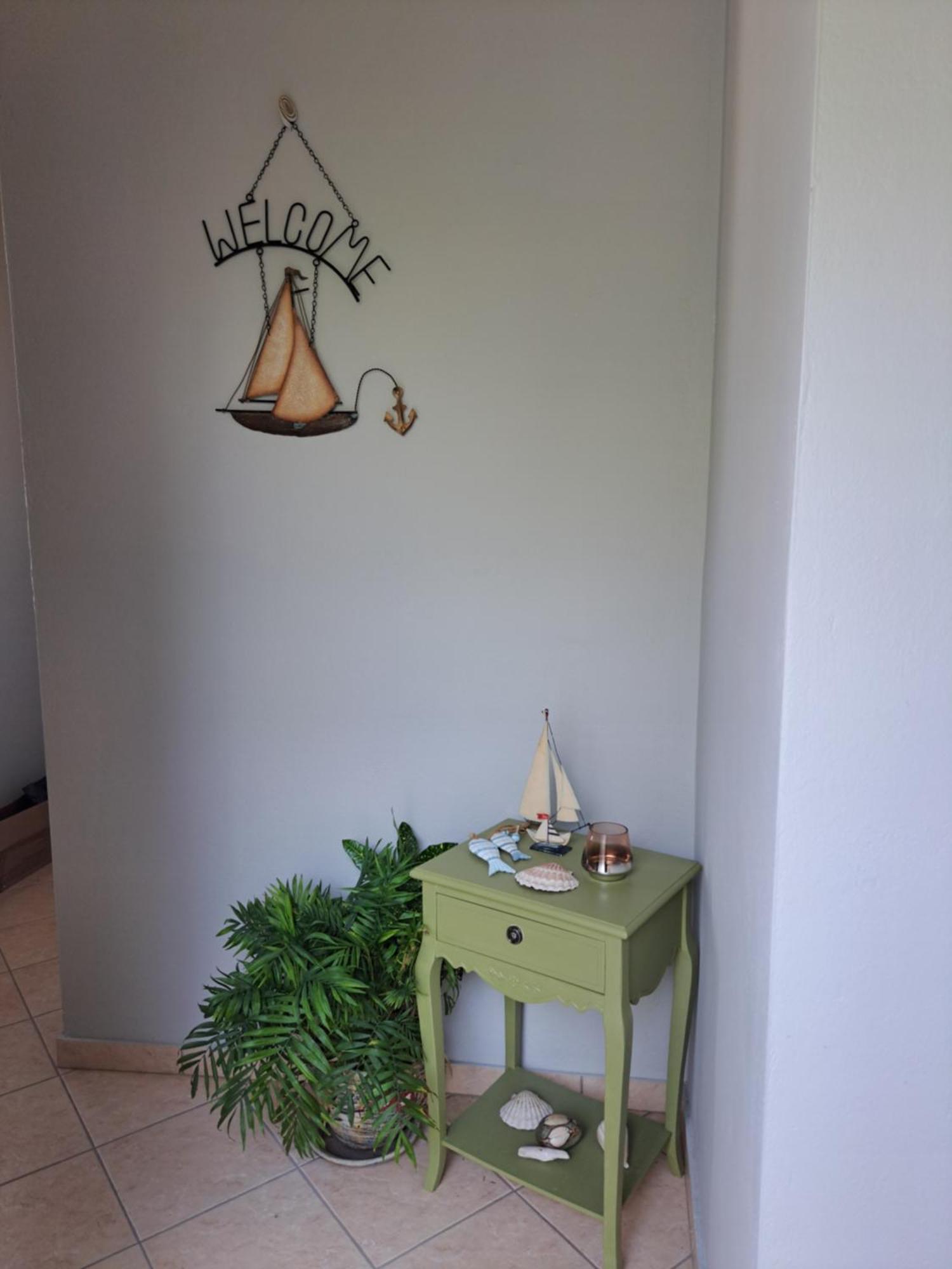 Seashell Apartment Artemida  Exterior photo